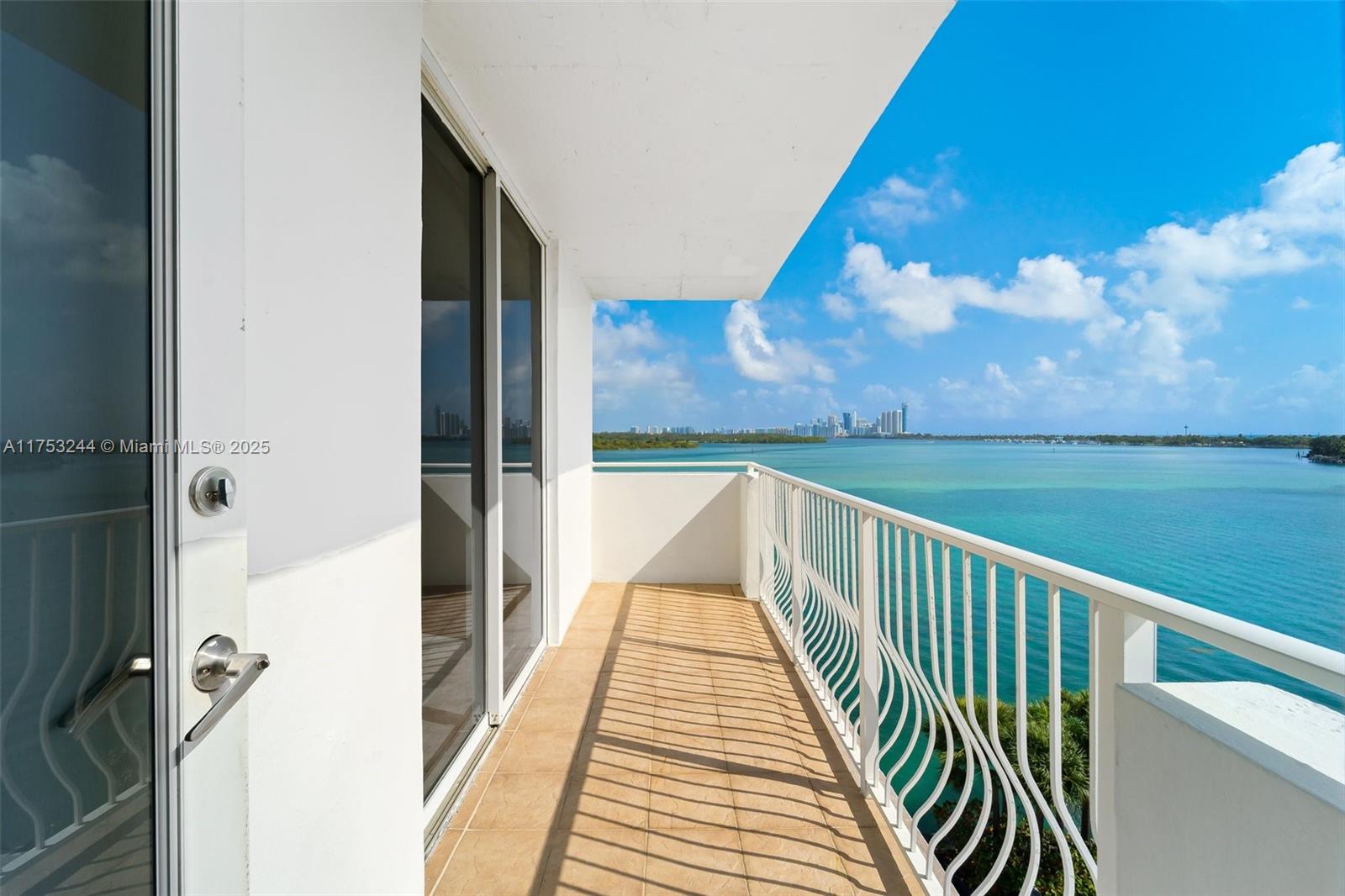 10350 W Bay Harbor Dr # 7D