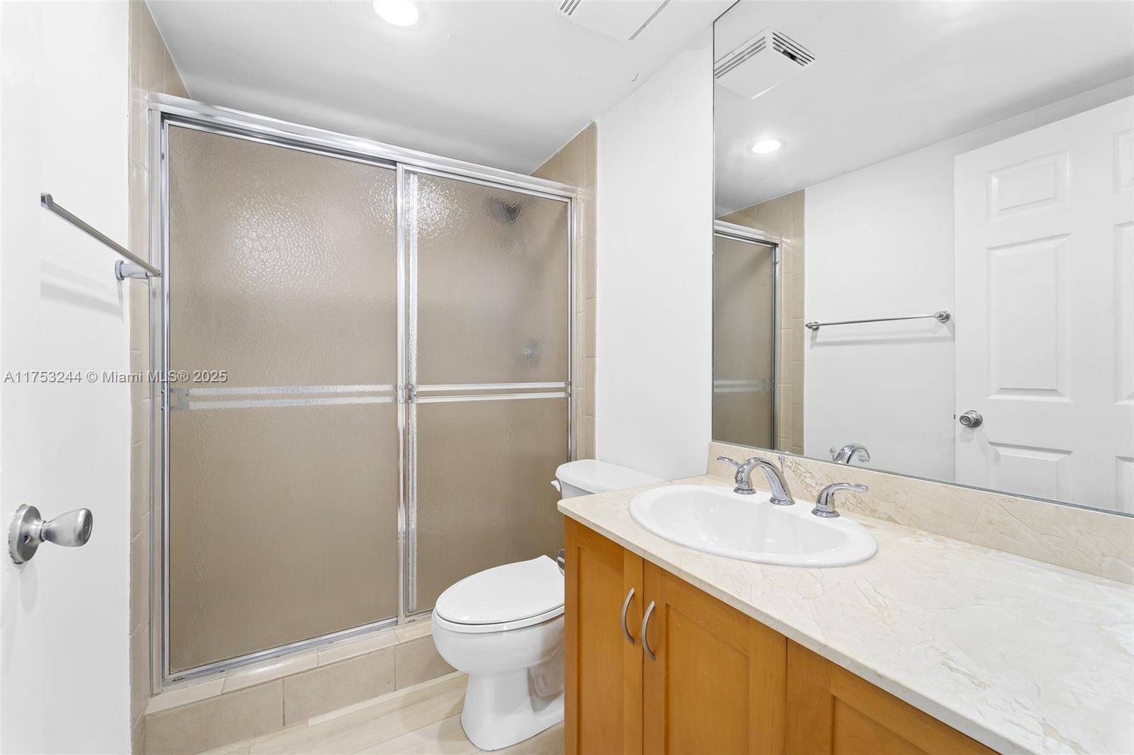 10350 W Bay Harbor Dr # 7D