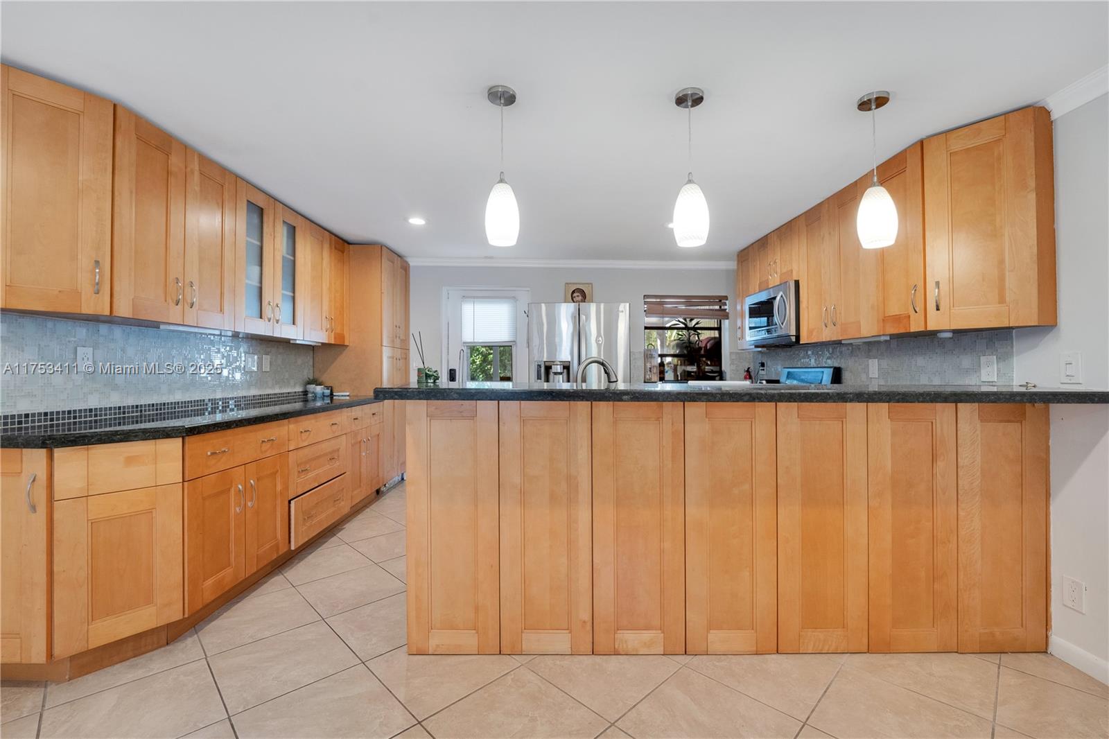 1663 SW 28th Ave