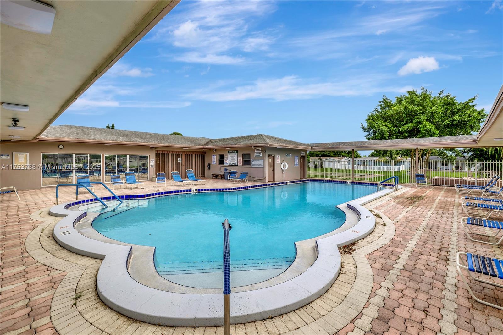 6820 NW 17th Ct