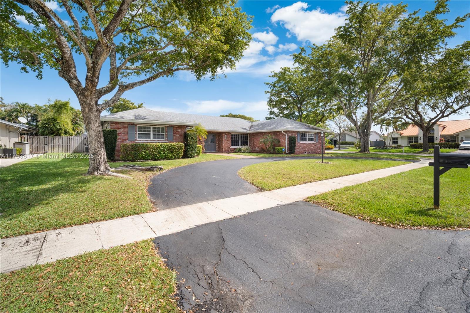 1980 SW 68th Ave