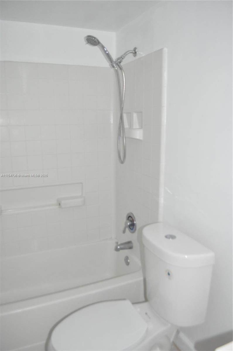 1501 Crescent Cir # C26