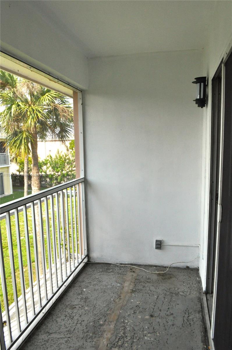 1501 Crescent Cir # C26