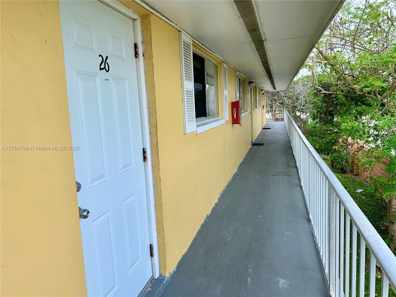 1501 Crescent Cir # C26