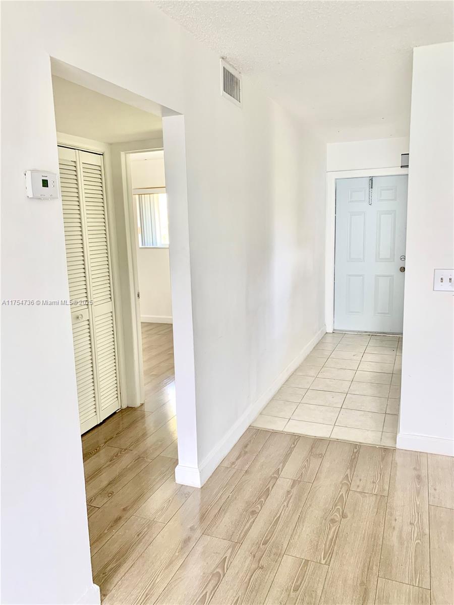 1501 Crescent Cir # C26