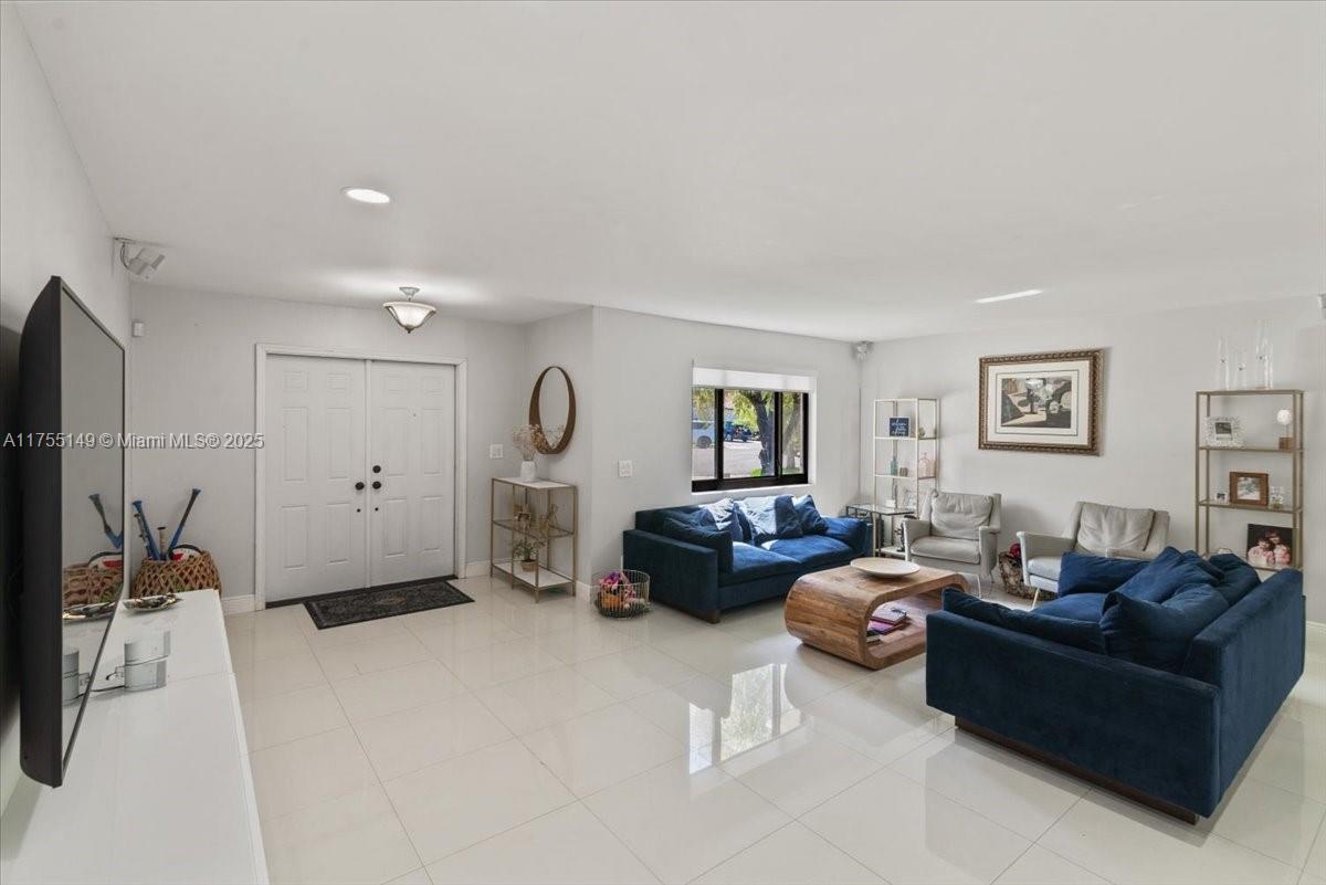 13941 SW 38th Ter