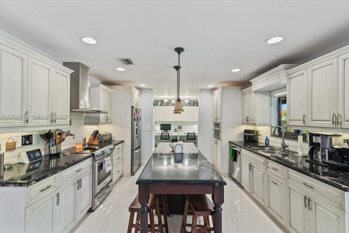 13941 SW 38th Ter
