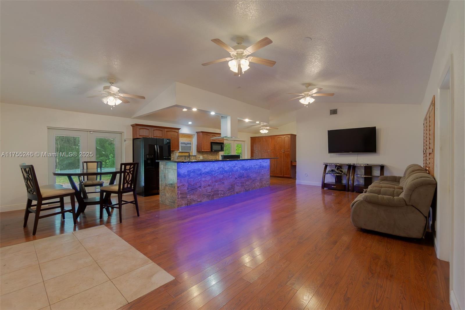 16030 E Mead Hill Dr