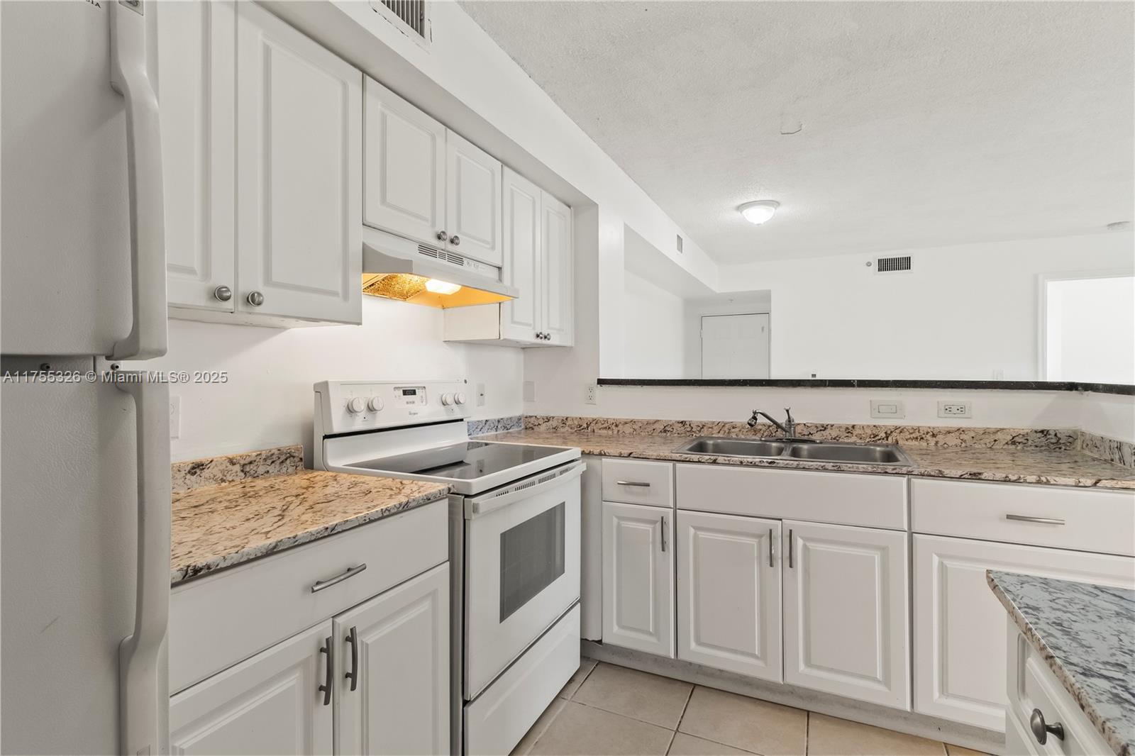 12124 Saint Andrews Place # 102