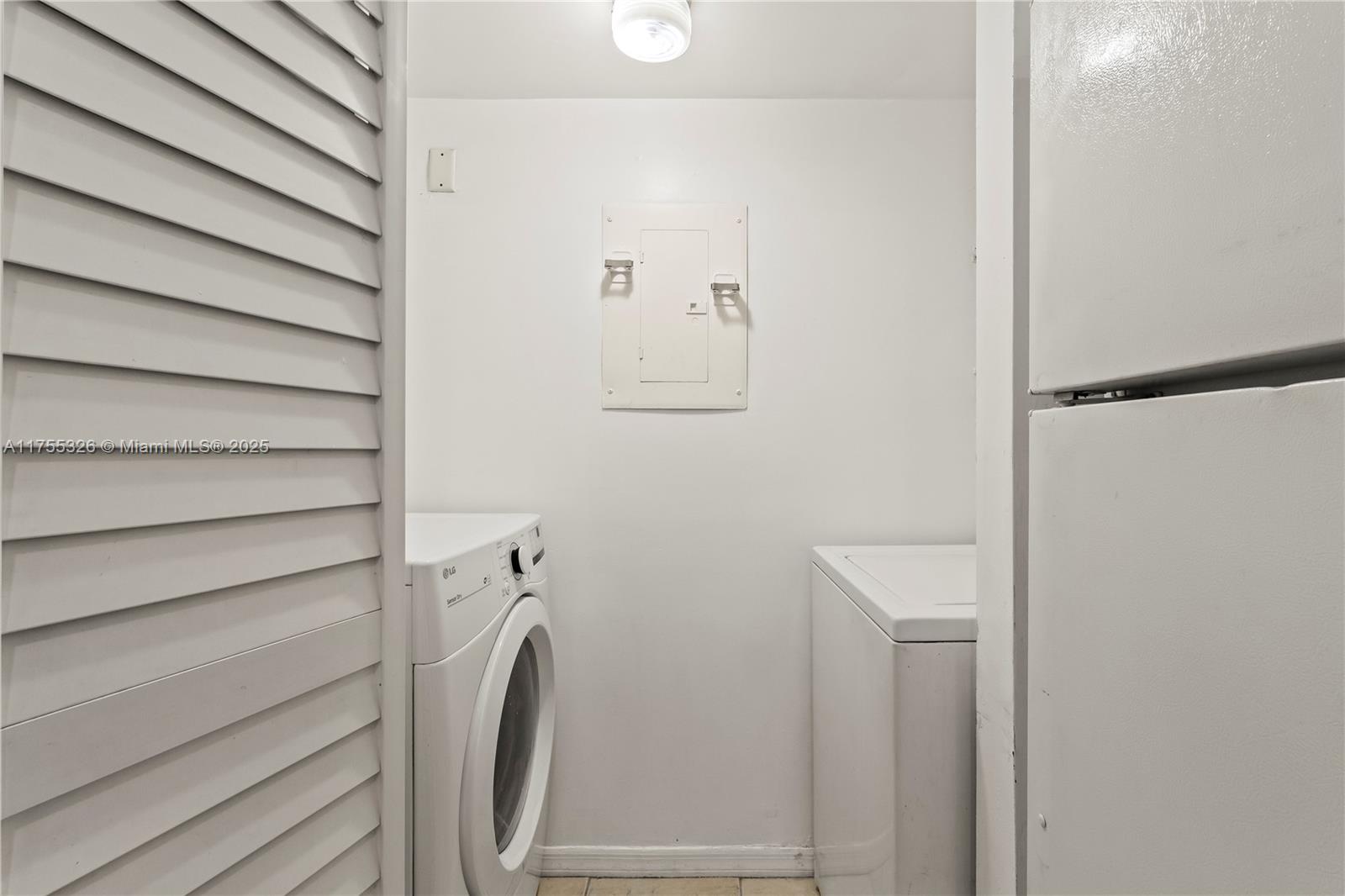 12124 Saint Andrews Place # 102