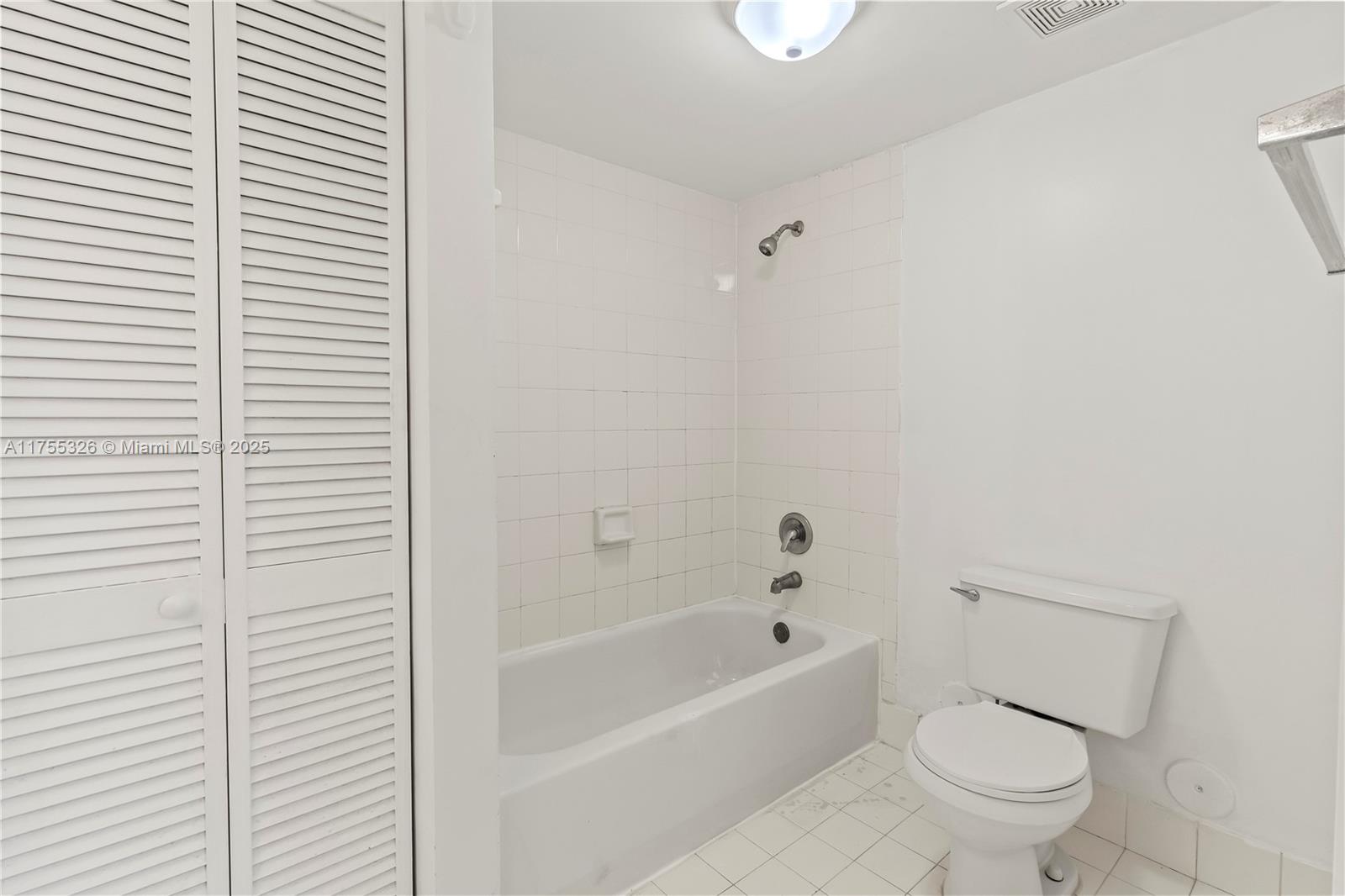12124 Saint Andrews Place # 102