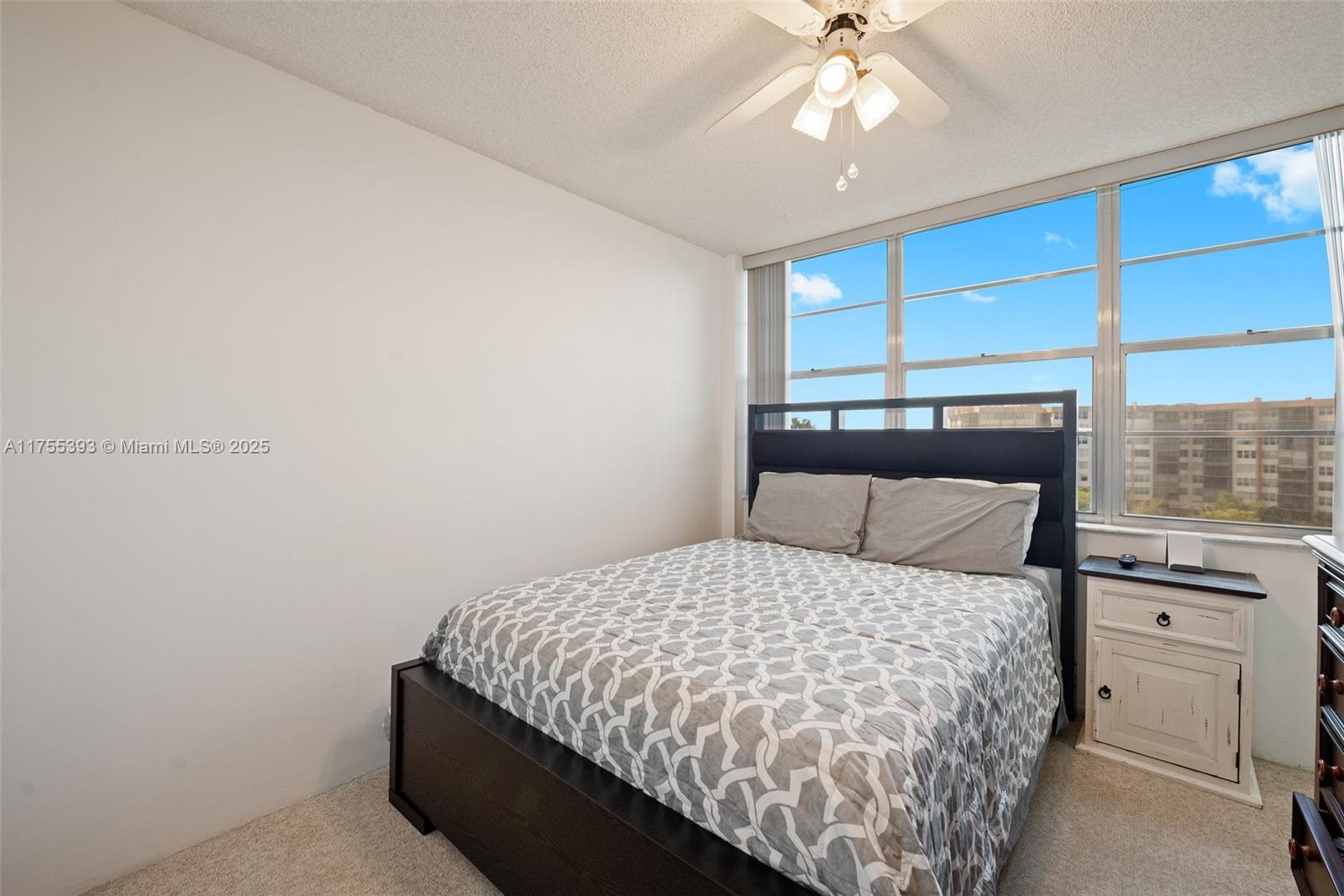 1000 Saint Charles Pl # 603