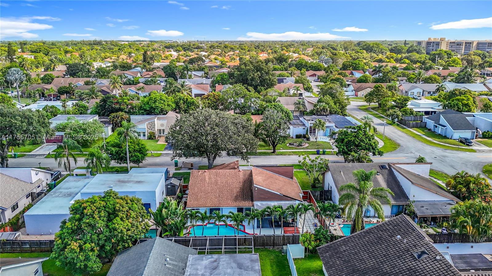 7420 NW 35th Ct
