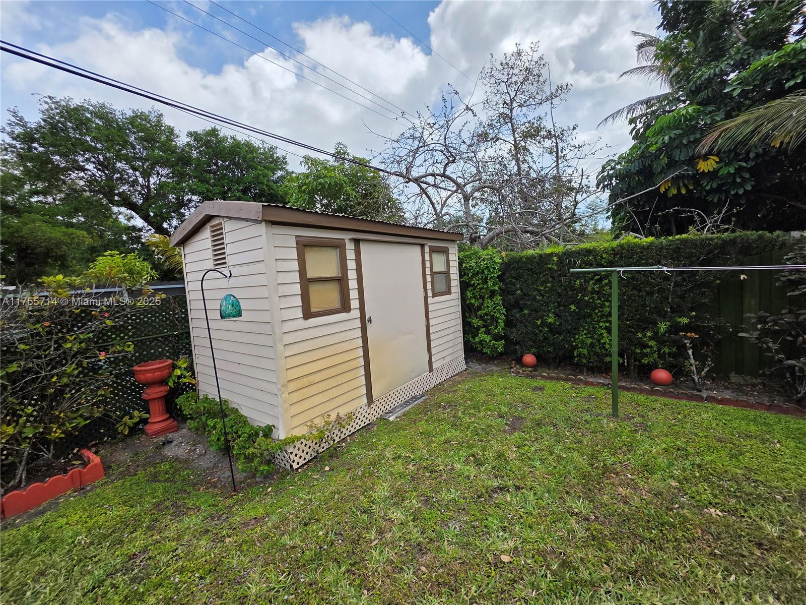 37 Ronald Rd