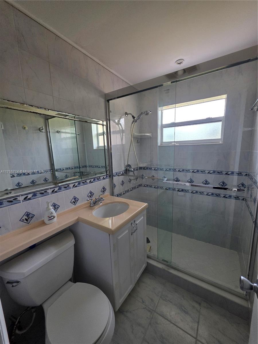 37 Ronald Rd