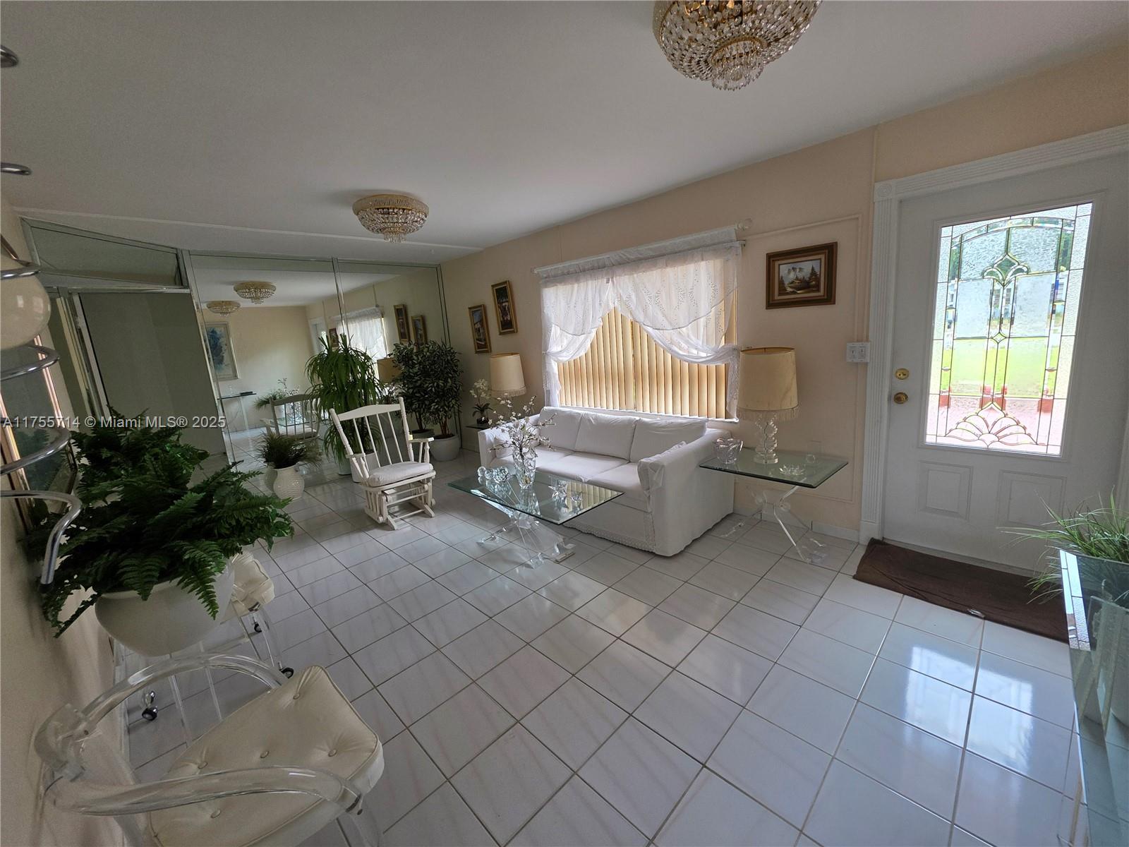 37 Ronald Rd