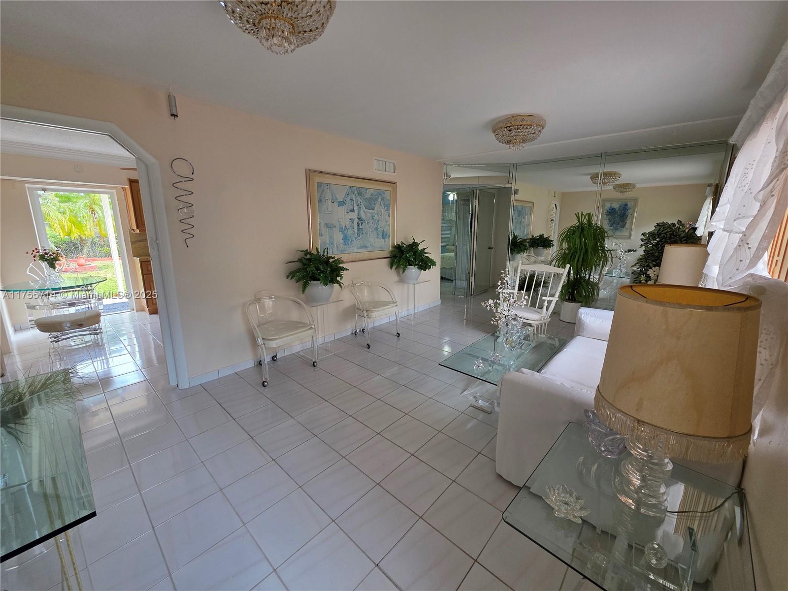 37 Ronald Rd