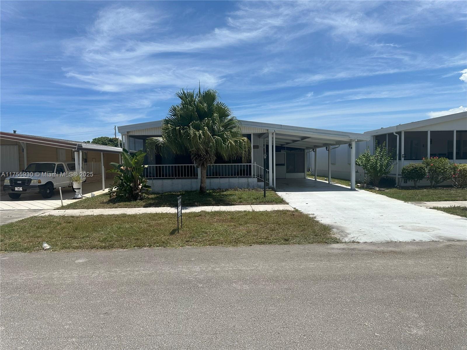 2440 SW 51st St