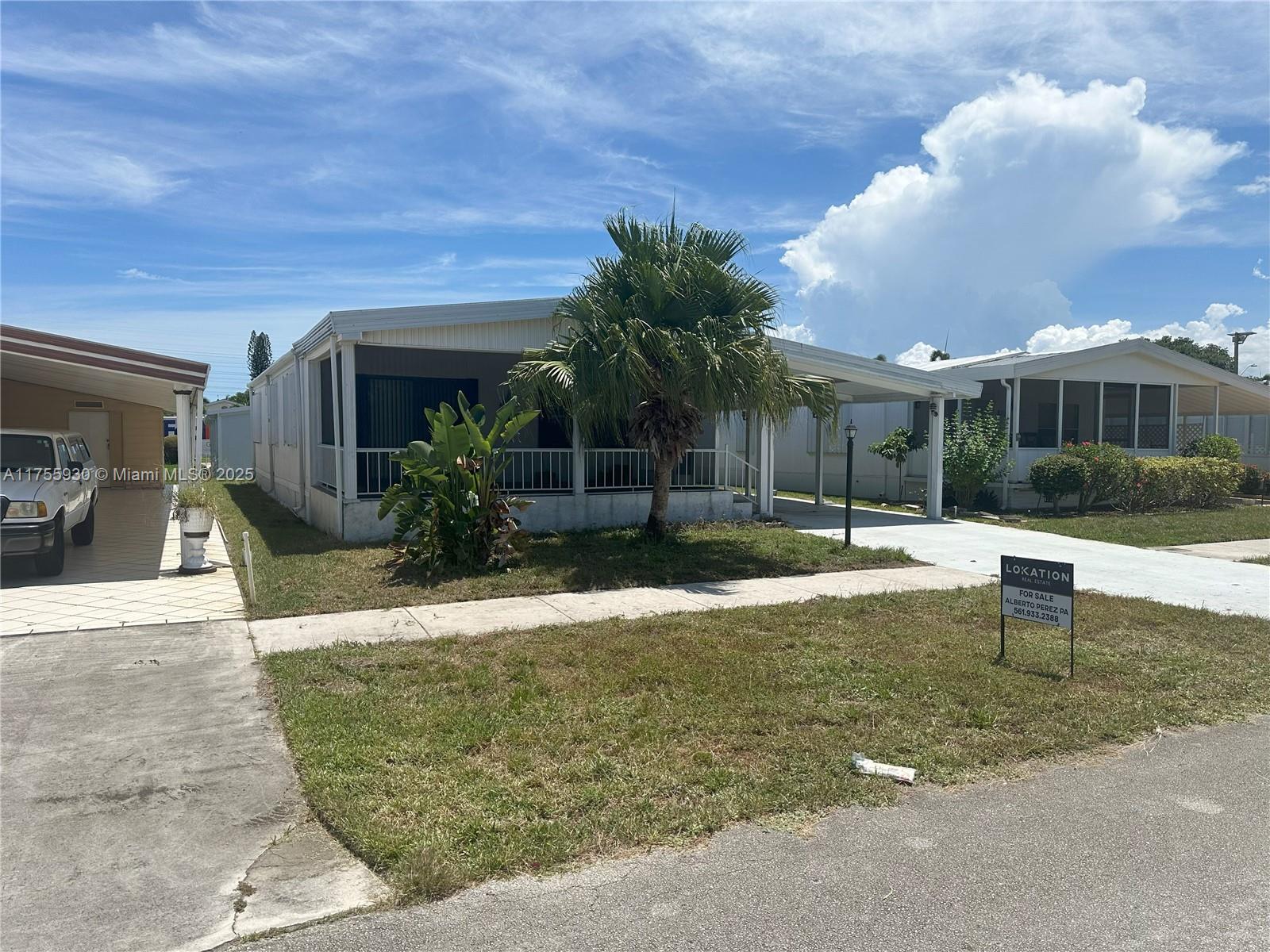 2440 SW 51st St