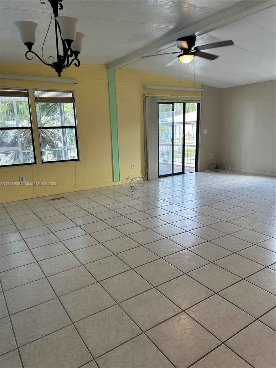 2440 SW 51st St