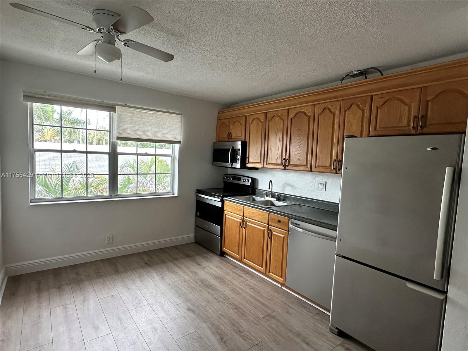 510 NE 17th Ave # 206