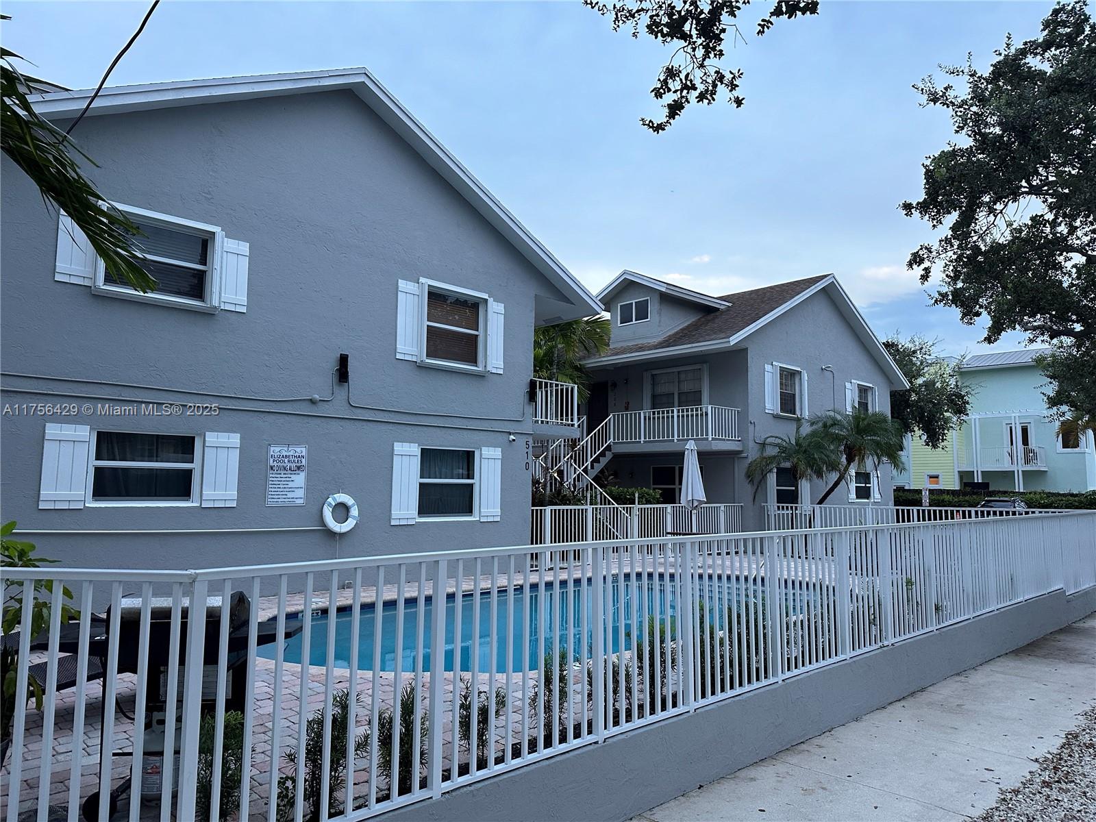 510 NE 17th Ave # 206