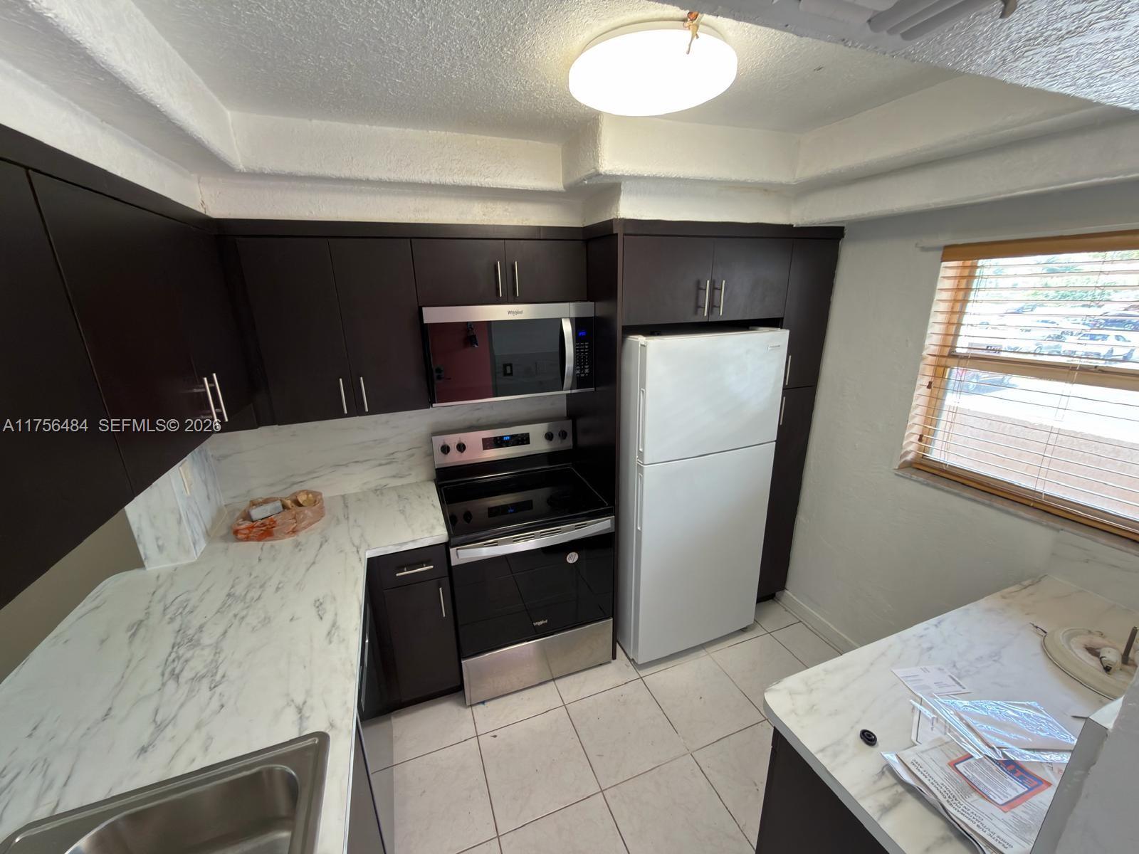 3400 Foxcroft Rd # 212