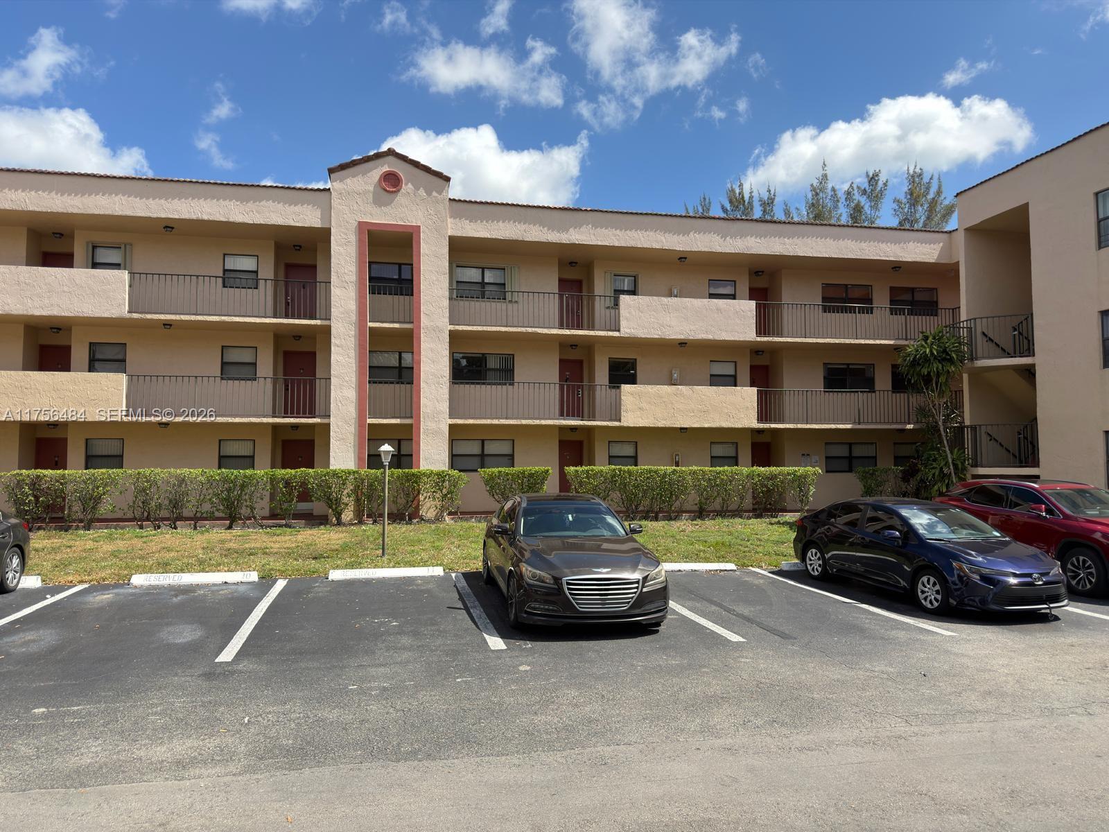 3400 Foxcroft Rd # 212