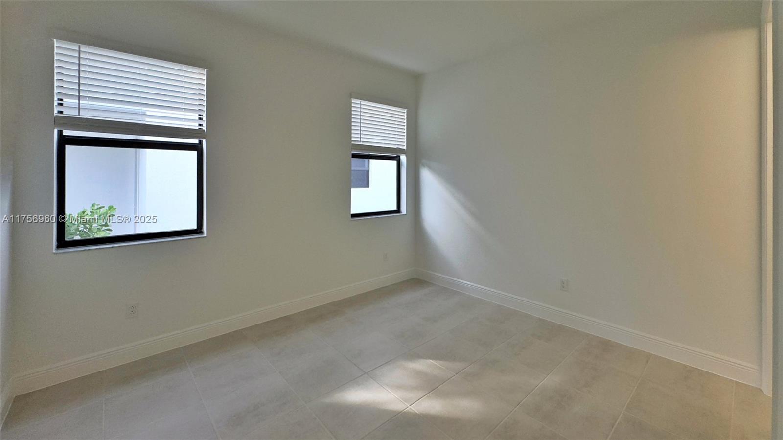 5021 Coquina Pl # 5021