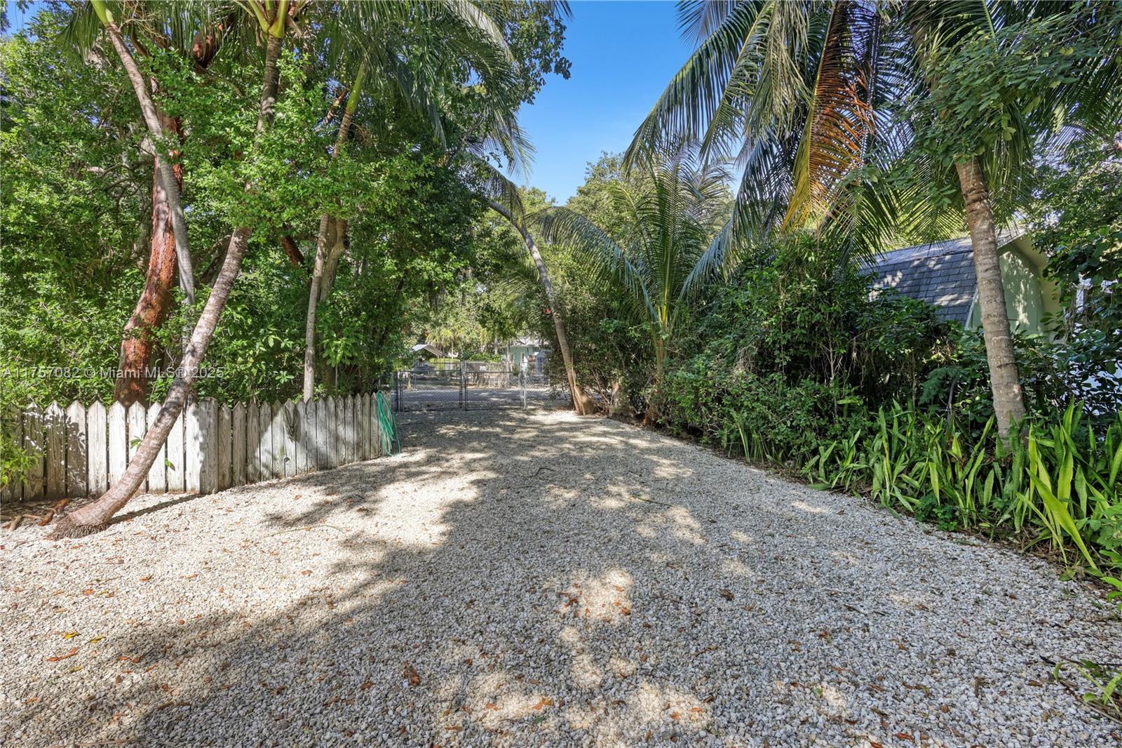 209 Matecumbe Avenue