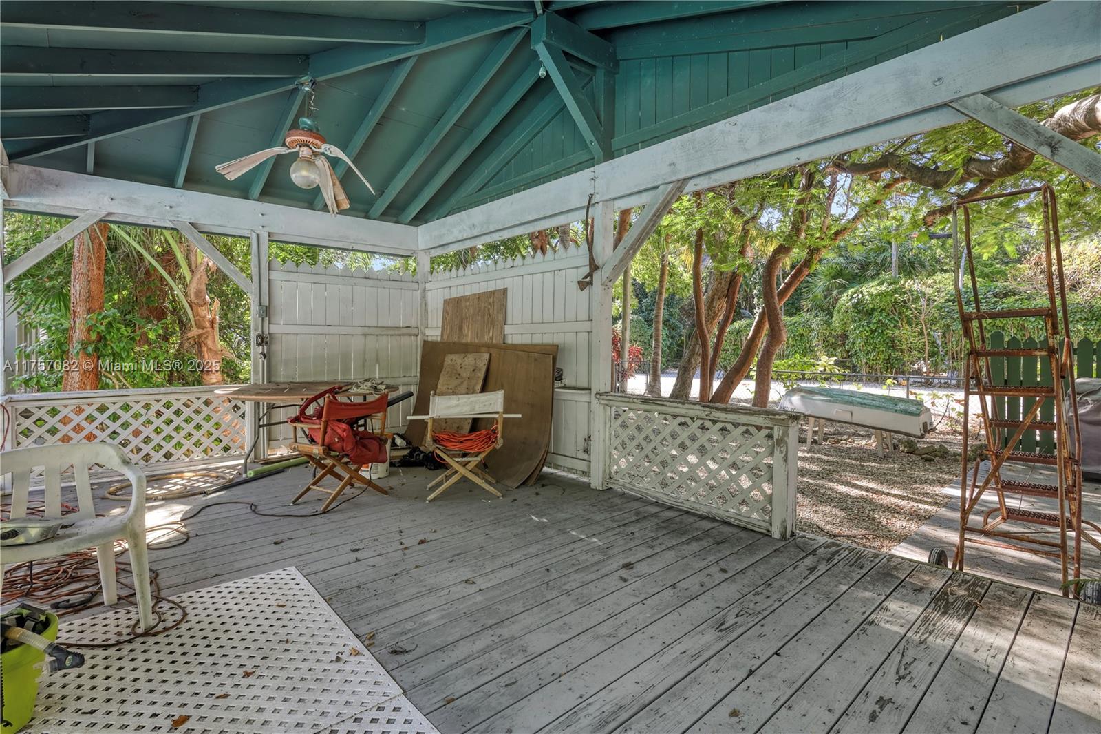 209 Matecumbe Avenue