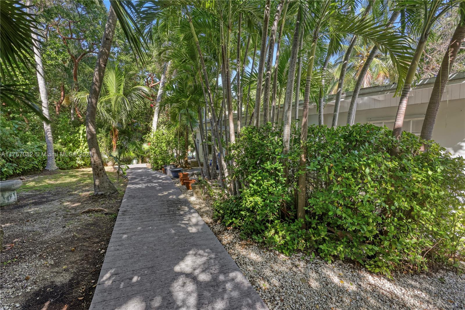 209 Matecumbe Avenue
