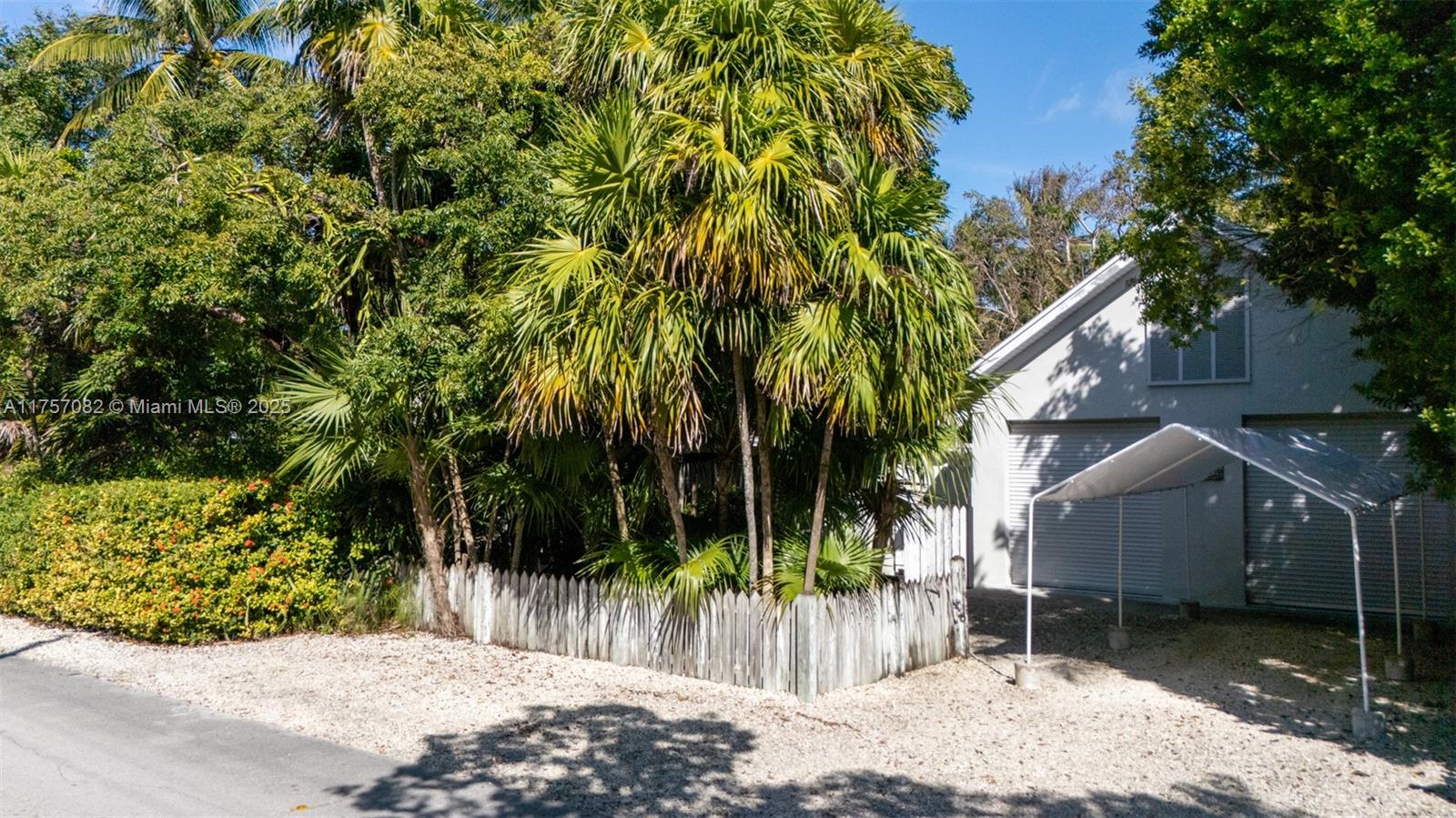 209 Matecumbe Avenue