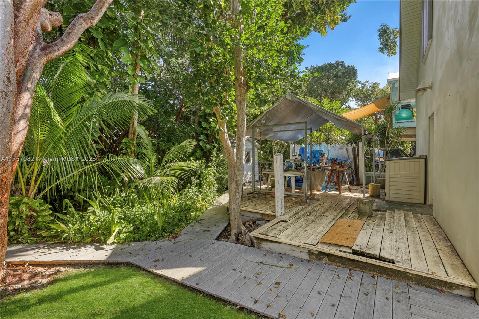 209 Matecumbe Avenue