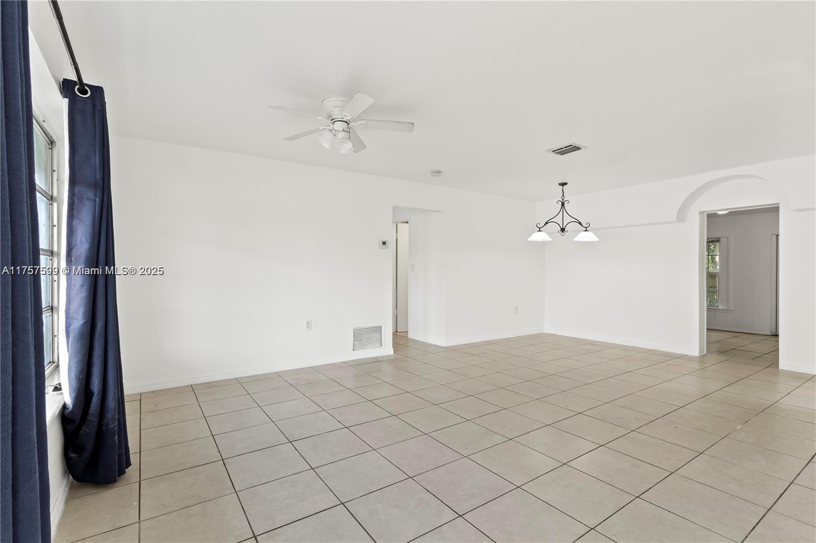 5880 NW 16th