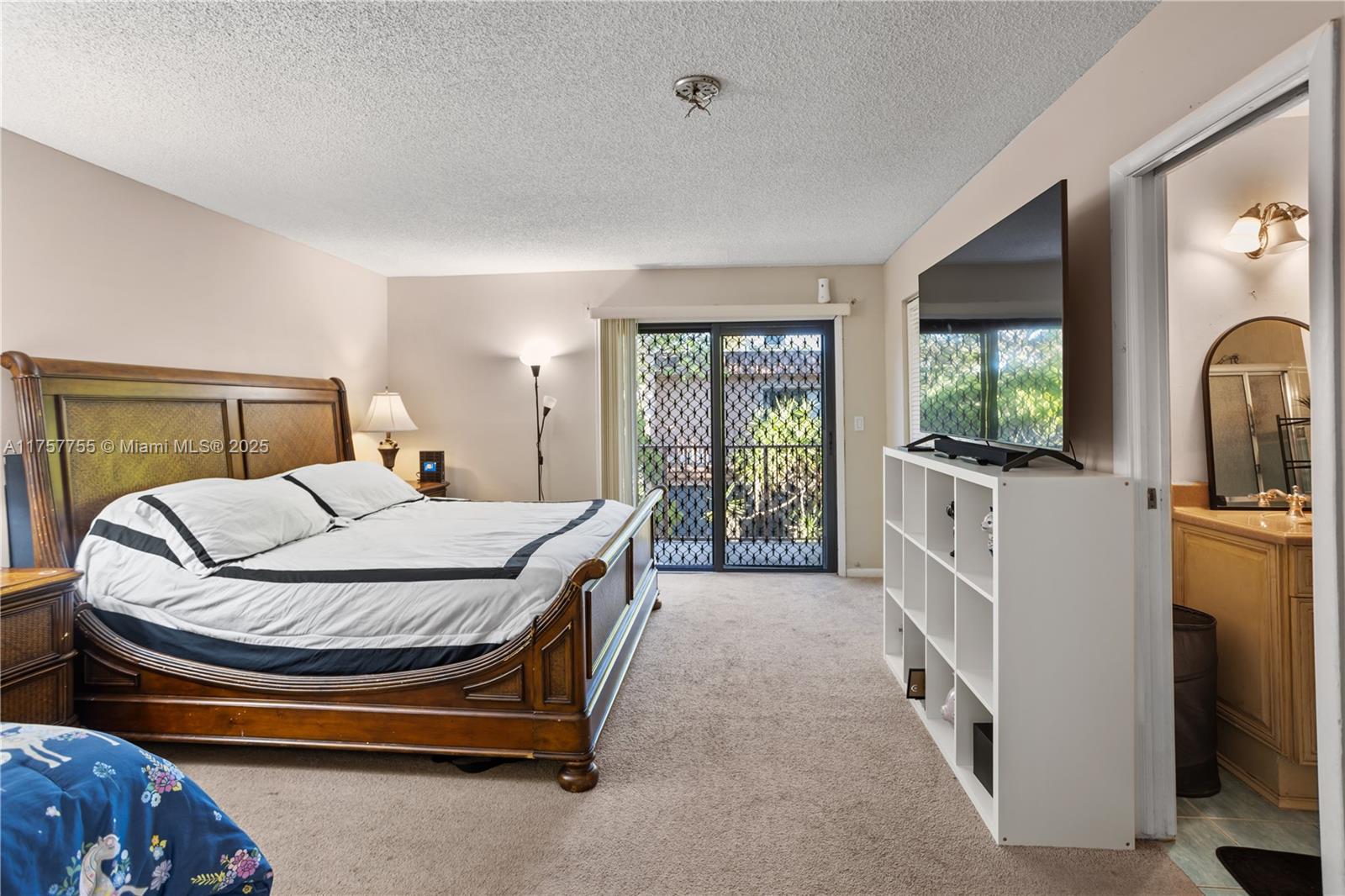 6 Madrid Ln # 18 Unit: 7-18