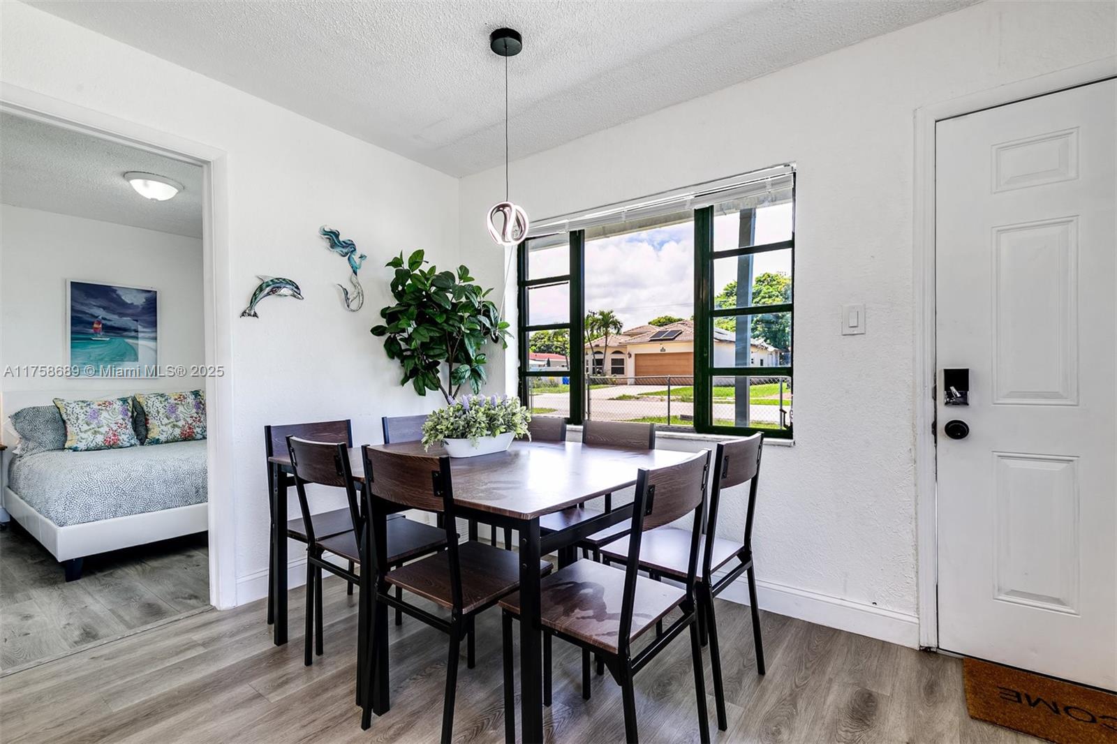4300 SW 28th St