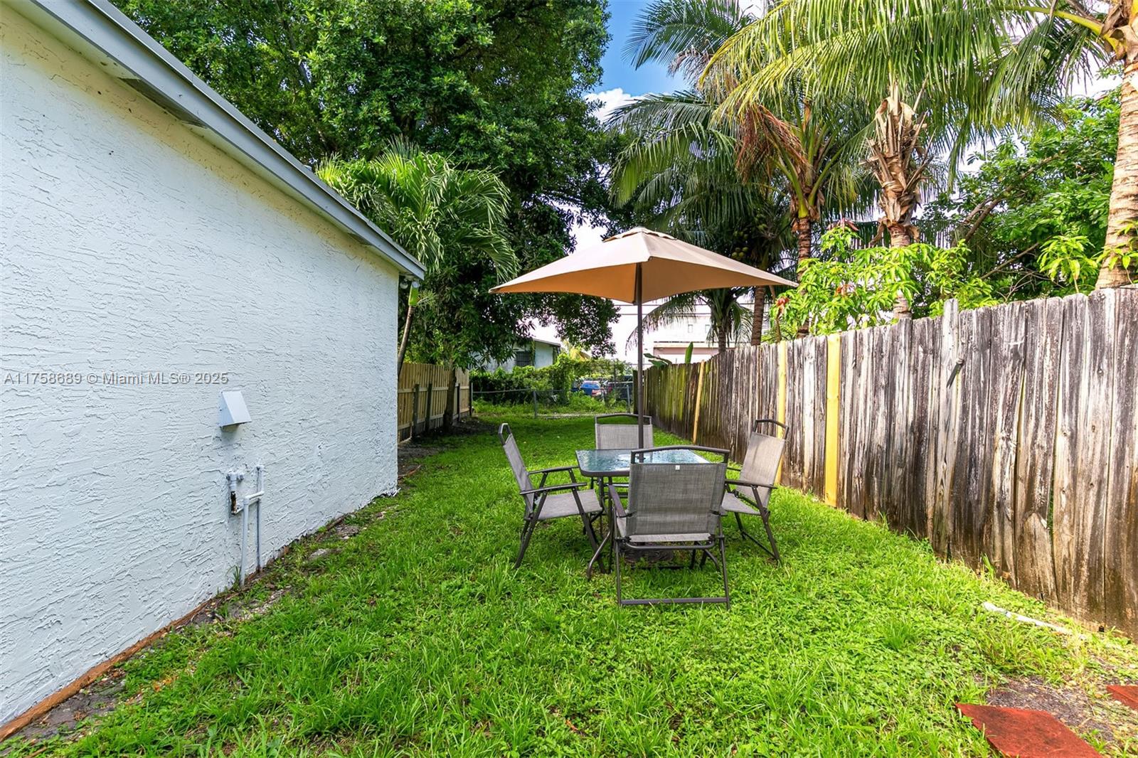4300 SW 28th St