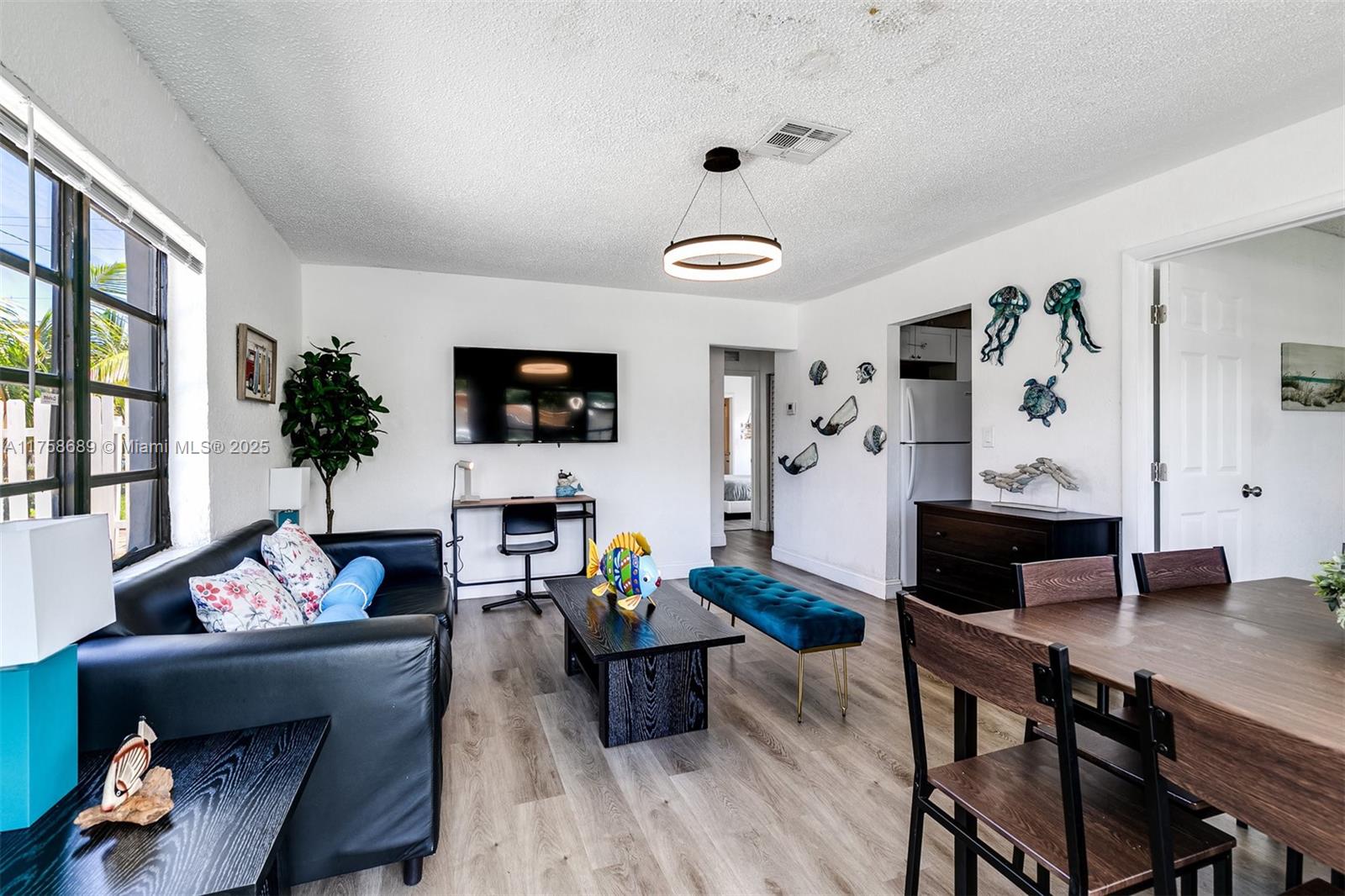 4300 SW 28th St