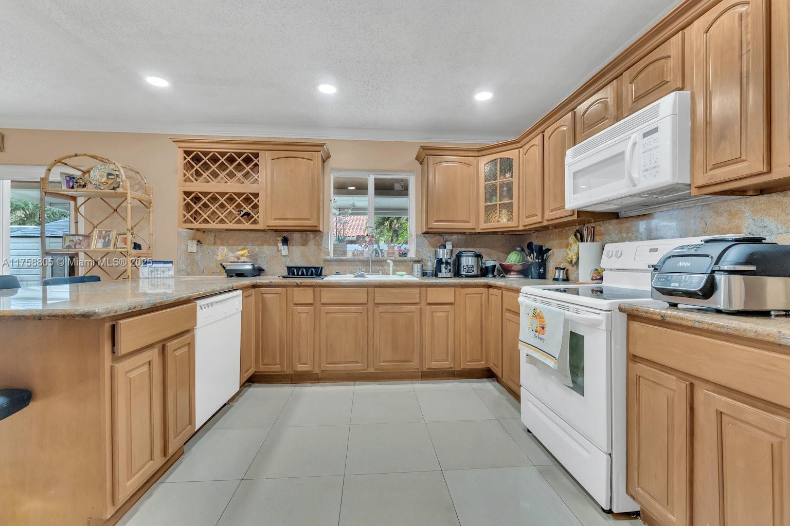 340 SW 132nd Ave