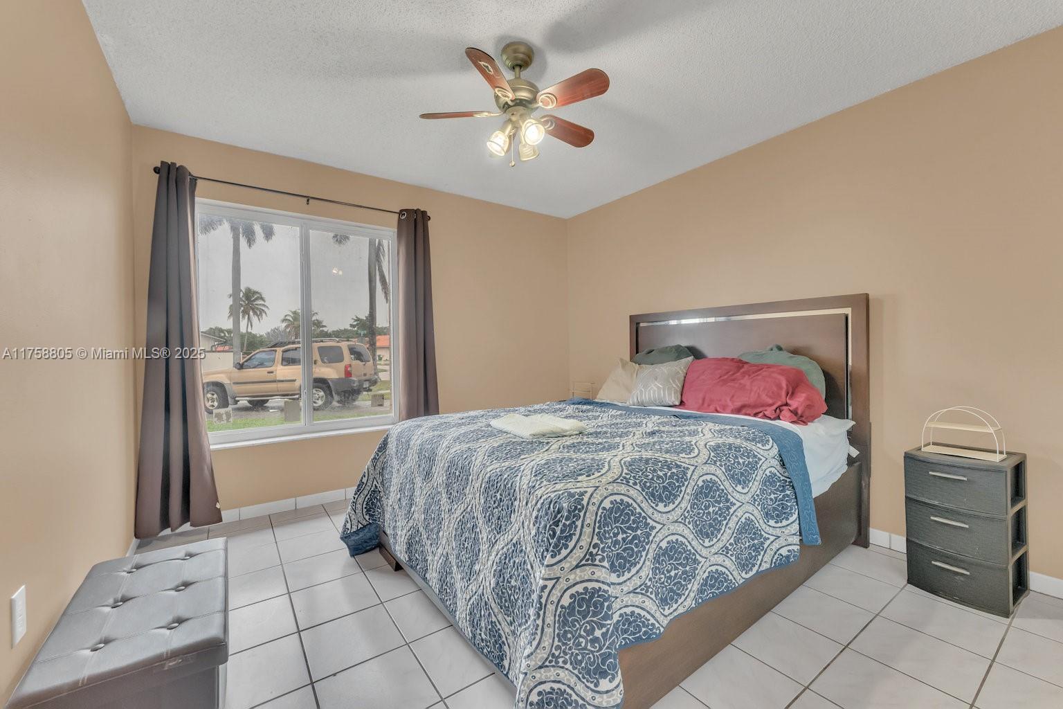 340 SW 132nd Ave