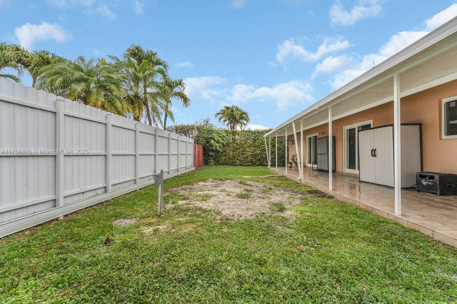 340 SW 132nd Ave