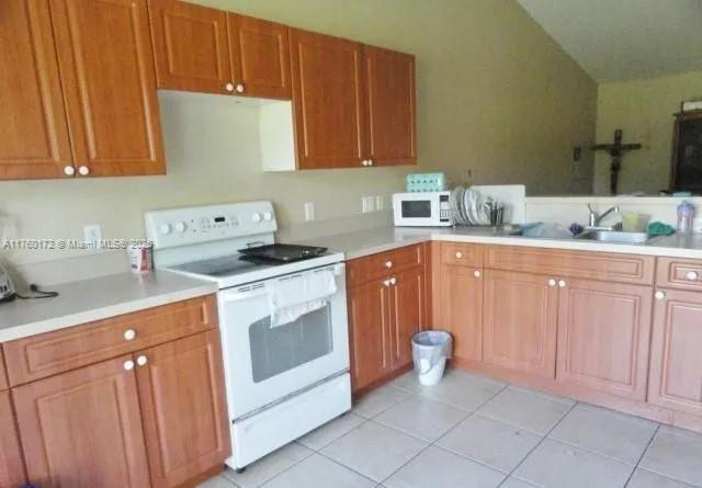 5241 -5243 28th St SW