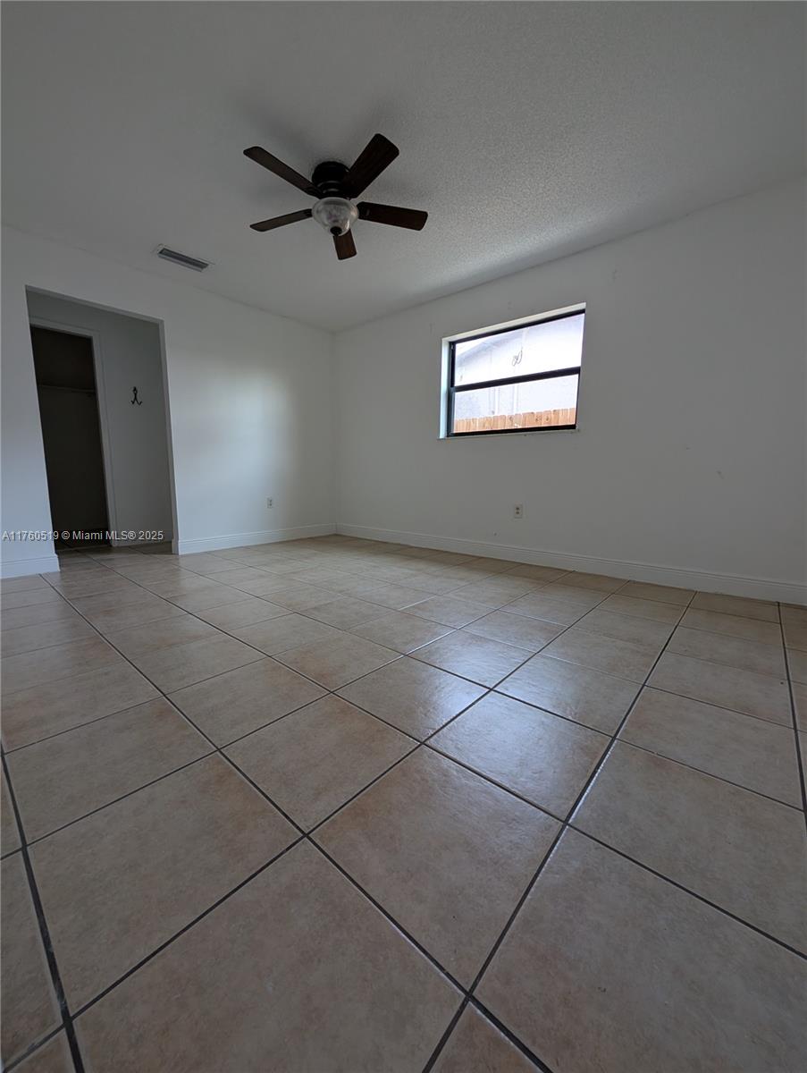 11400 NW 32nd Mnr