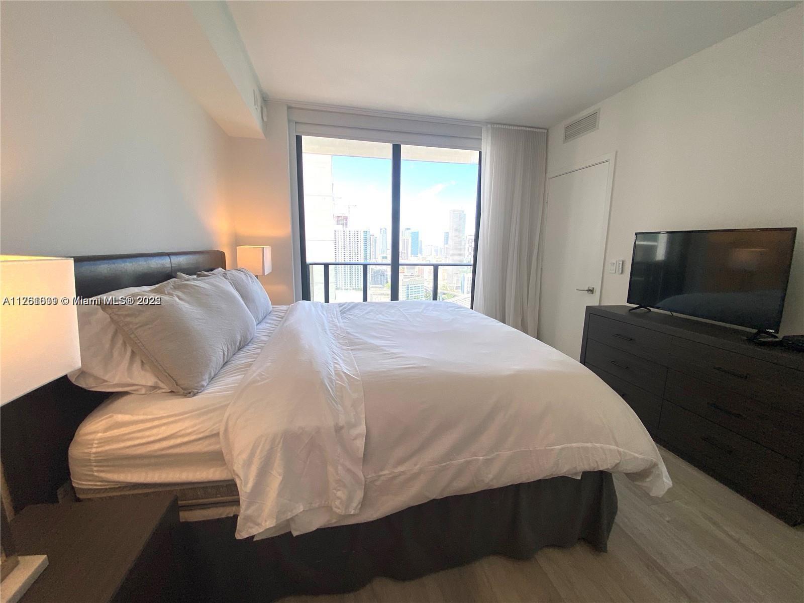 55 SW 9th St # 3001