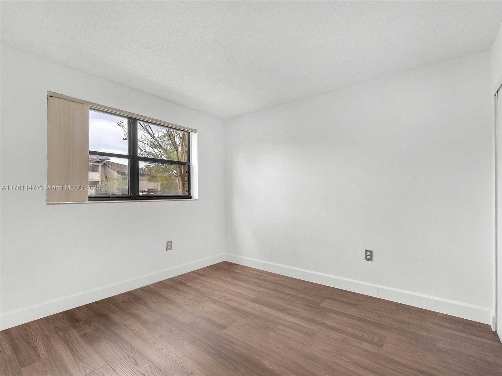 9930 Nob Hill Pl # 9930