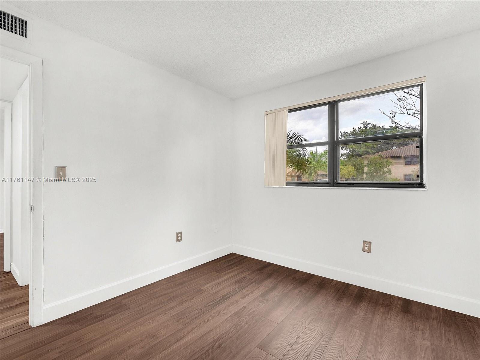 9930 Nob Hill Pl # 9930