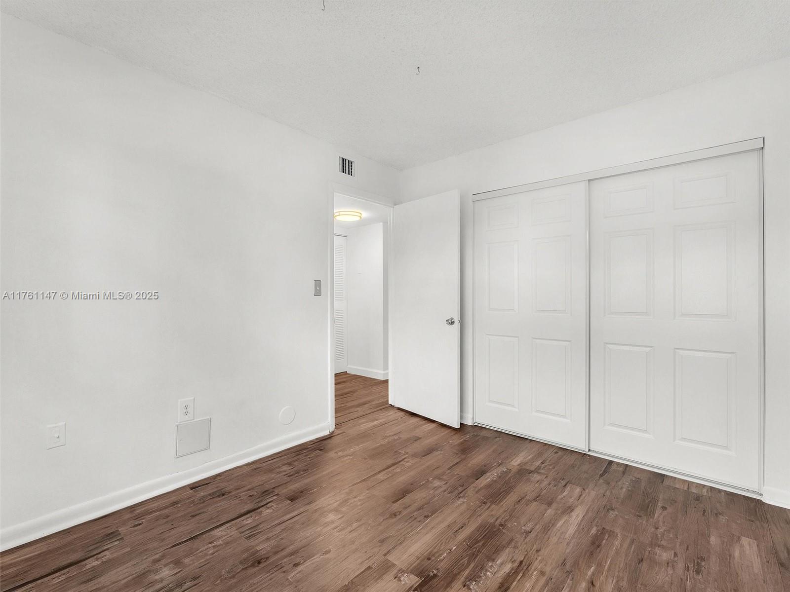 9930 Nob Hill Pl # 9930