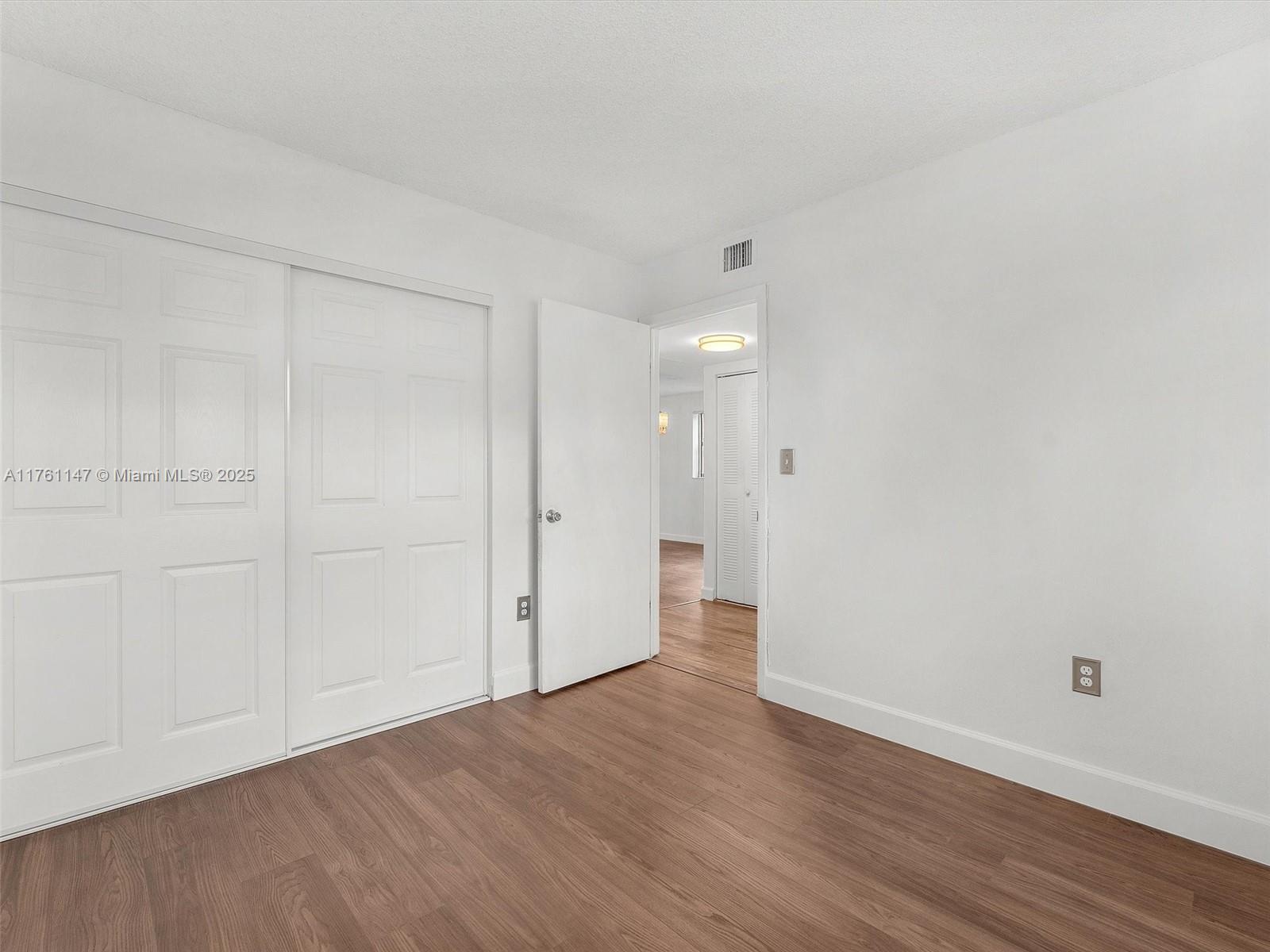 9930 Nob Hill Pl # 9930