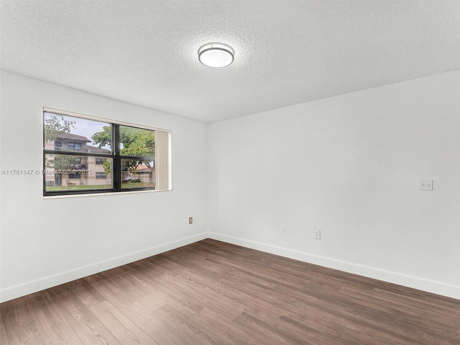 9930 Nob Hill Pl # 9930